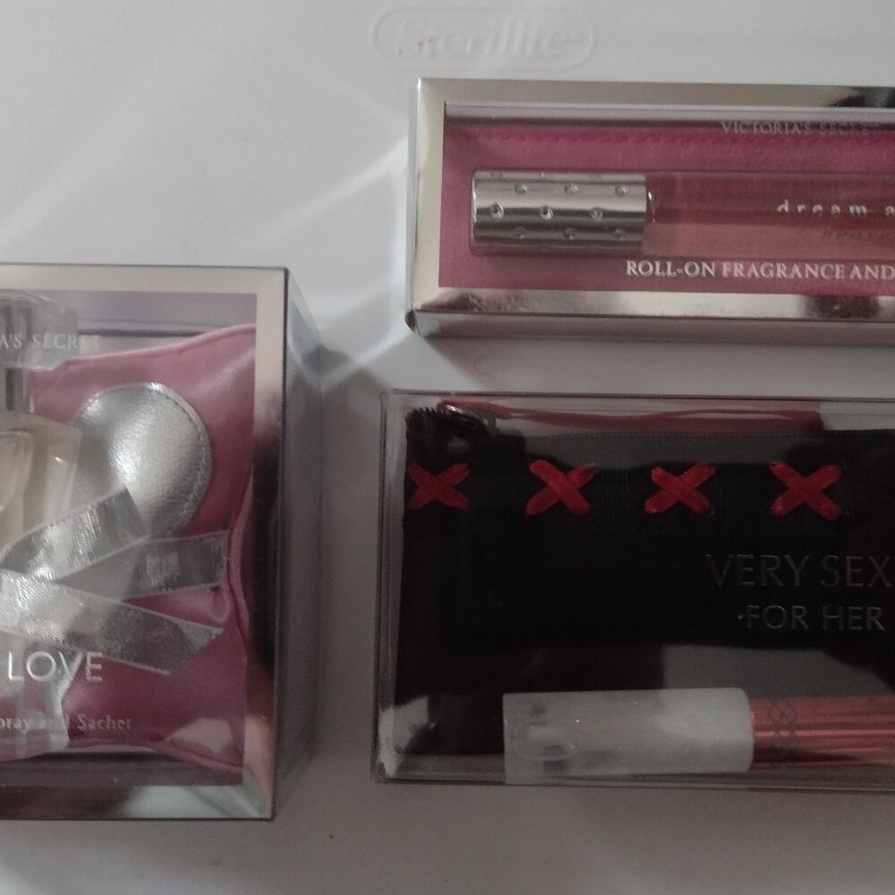 NWT - Victoria's Secret Fragrances  with Fabric Cosmetic Tote